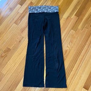 PINK Victoria’s Secret leggings